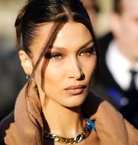 Así es la nueva vida de Bella Hadid tras abandonar las pasarelas por problemas de salud