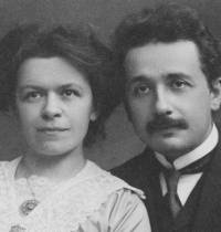 Quién fue Mileva Einstein, la esposa maltratada del genio científico