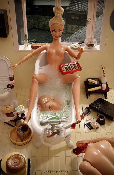 $!La cruda y sádica vida real de Barbie