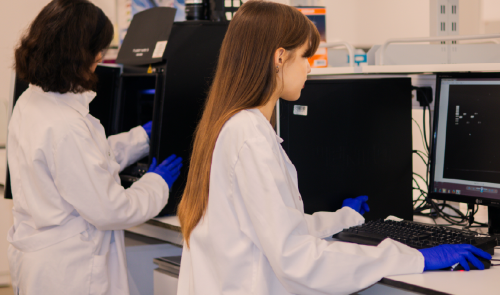 Las revistas científicas revisan con más cuidado las publicaciones de las investigadoras