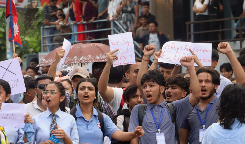 La gen Z está derribando gobiernos autoritarios en toda Asia