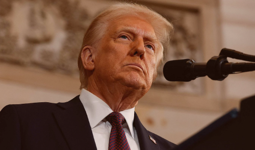 La Corte Suprema apoya el plan de Trump para vetar a las personas trans del ejército