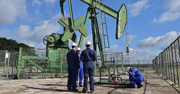 $!Francia quiere dejar de extraer combustibles fósiles antes de 2040