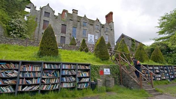 $!Hay-on-Wye es el pueblecito donde las calles están repletas de libros cada día del año