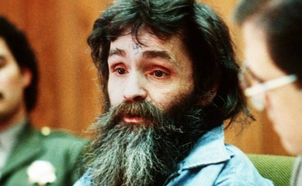 $!3 tramas abiertas del caso Manson que ponen en duda la versión oficial