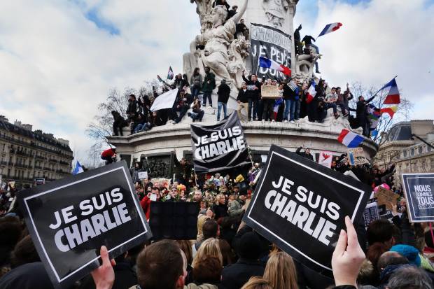 $!La Nueva Portada De 'Charlie Hebdo' Demuestra Que, Dos Años Después, Sigue Sin Temer Al Terrorismo