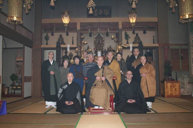 $!Lo dejé todo y me marché a meditar durante 12 horas al día en un templo budista de Japón