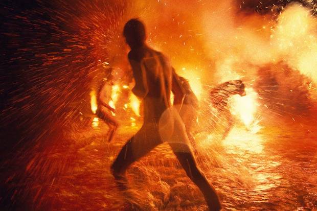 $!Ryan McGinley fotografía a la gente follando, pintando, drogándose y... viviendo rápido