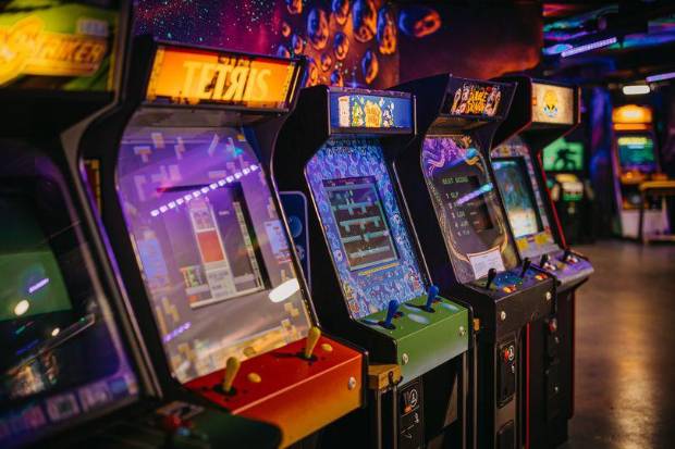 $!Revive los 80: este mes vuelven las recreativas a Gran Via 2
