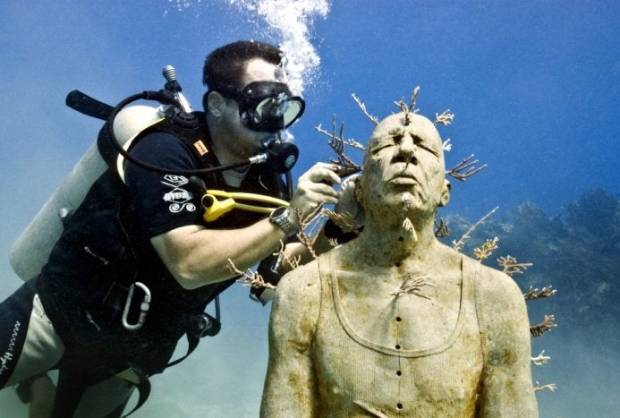 $!Las Esculturas Submarinas de Jason DeCaires Taylor