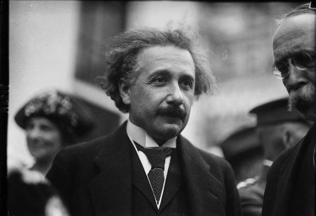 $!El FBI investigó a Einstein hasta el día de su muerte para acusarlo de espía soviético