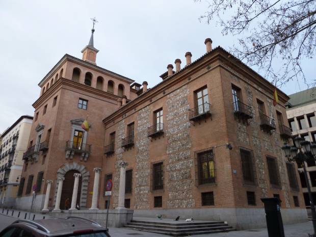 $!Casa de las Siete Chimeneas (literally 'House of the Seven Chimneys') in Madrid (Spain). Built in 1577.