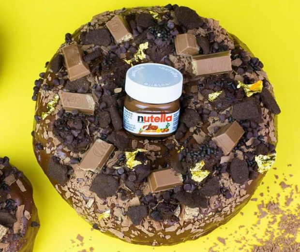 $![VÍDEO] Bienvenido a tu perdición: el nuevo donut con Nutella, el ‘Donutella Versace’