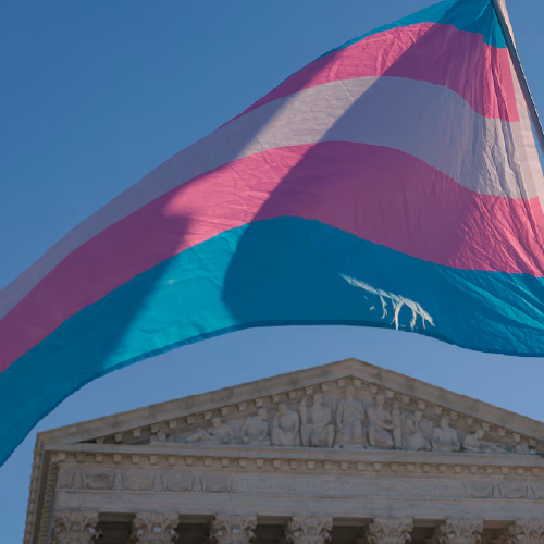 Kansas ha invalidado el carnet de conducir de más de 1.700 personas trans