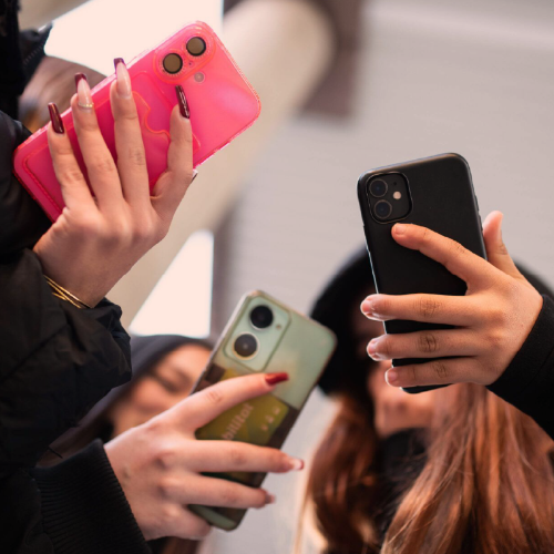 Bruselas prohibirá las IAs que permitan generar deepfakes sexuales