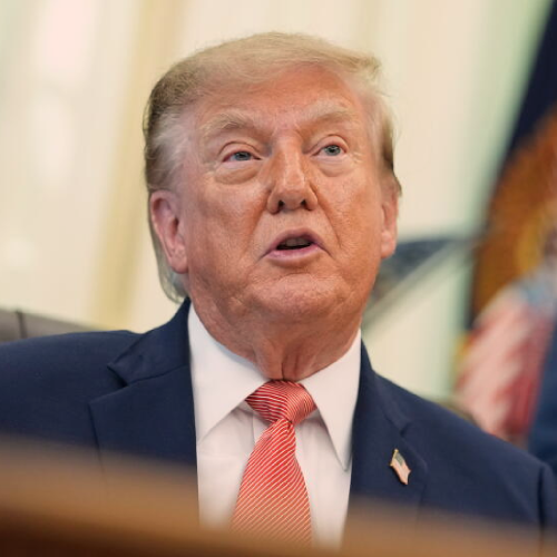 Trump advierte de que si ganan los demócratas serán arrojados a un sistema donde todos reciben atención médica