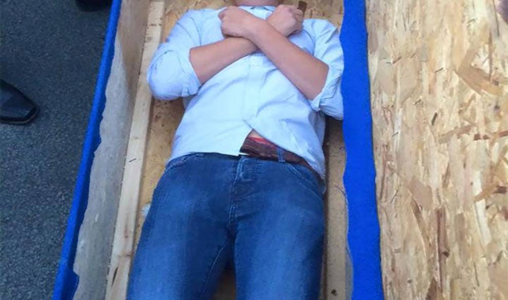 $!RIP: Por ese amigo que desaparece cuando tiene pareja