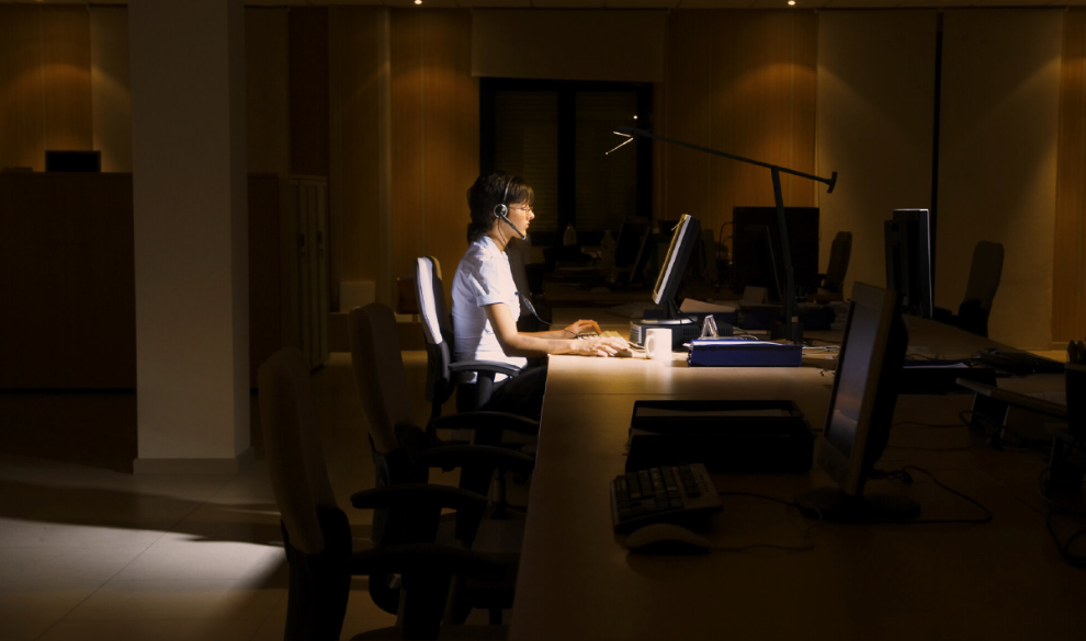 Cuatro de cada diez horas extras en España ni se pagan ni se compensan