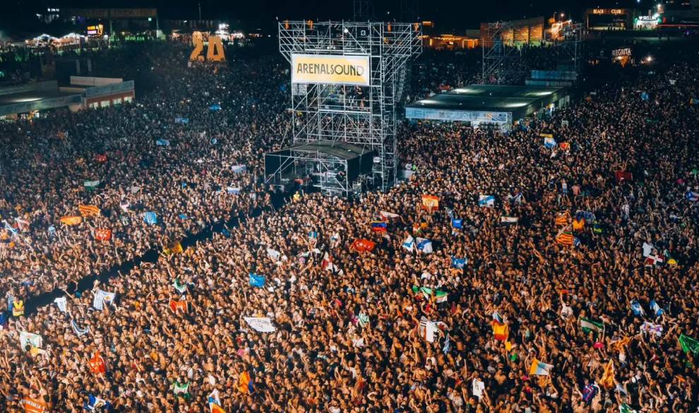 Accidente en el Arenal Sound: una chica termina herida tras caerle una estructura metálica encima