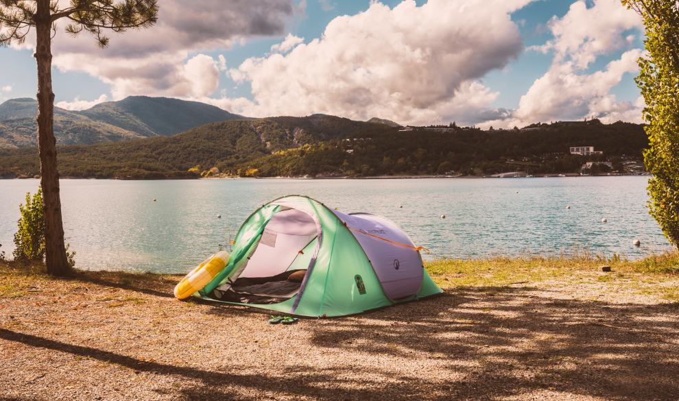 Sitios de acampada ‘low cost’ para viajar este verano por España