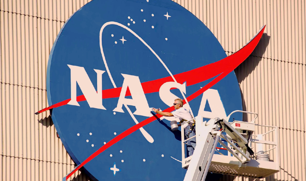 La NASA busca artistas de todas las áreas para promocionar sus misiones
