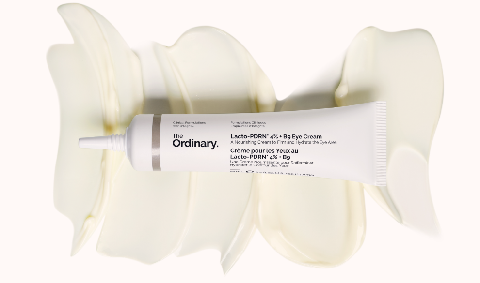 The Ordinary lanza su contorno de ojos con Lacto-PDRN, la alternativa vegana al ingrediente que revoluciona TikTok