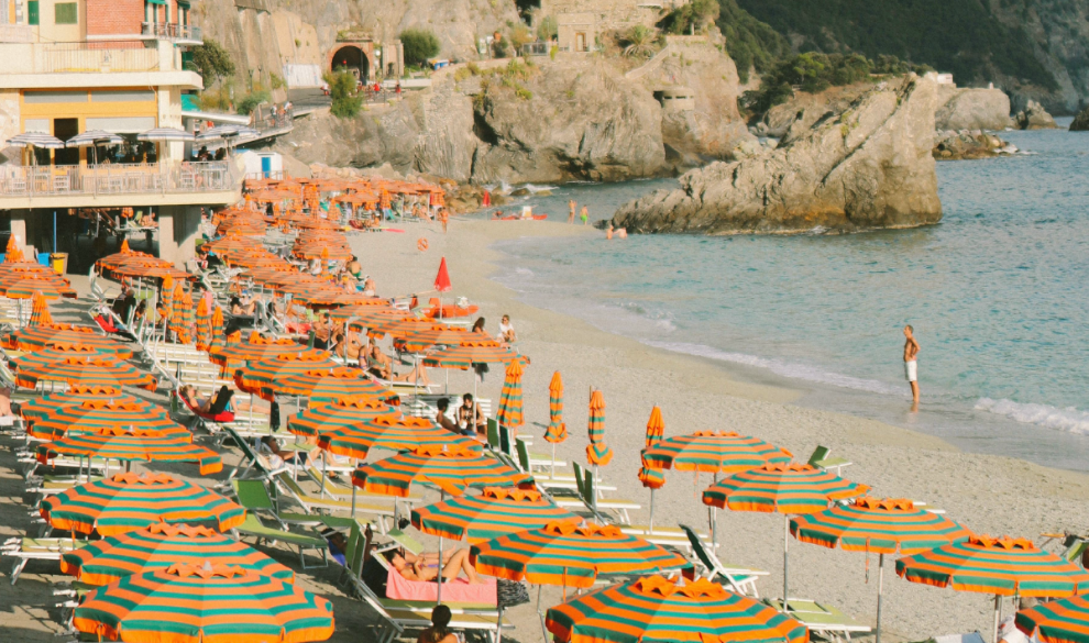 Italia se rebela contra la privatización de sus playas