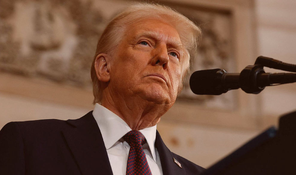 La Corte Suprema apoya el plan de Trump para vetar a las personas trans del ejército