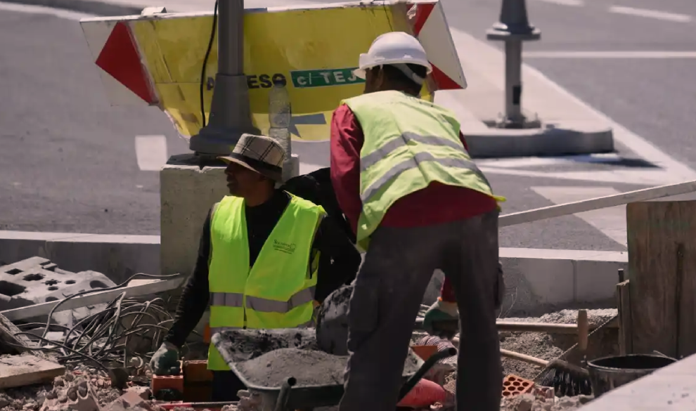La nueva propuesta política: no ir a trabajar si hace mucho calor