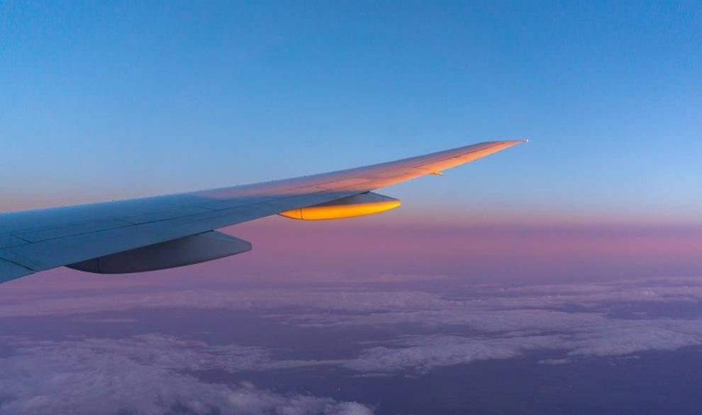 10 cosas que se pueden hacer en un avión con wifi