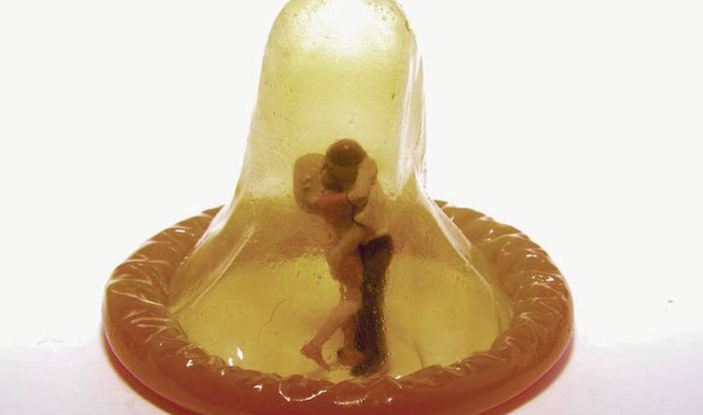 Hablemos de los condones con espermicida: ¿más seguros o timo total?