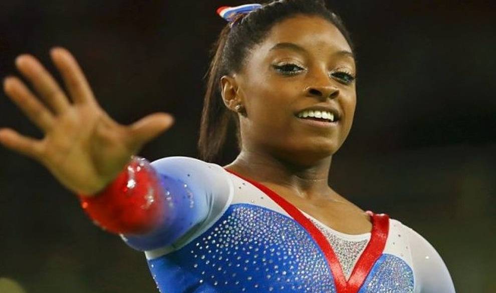 La campeona olímpica Simone Biles denuncia abusos sexuales del exmédico de la selección estadounidense