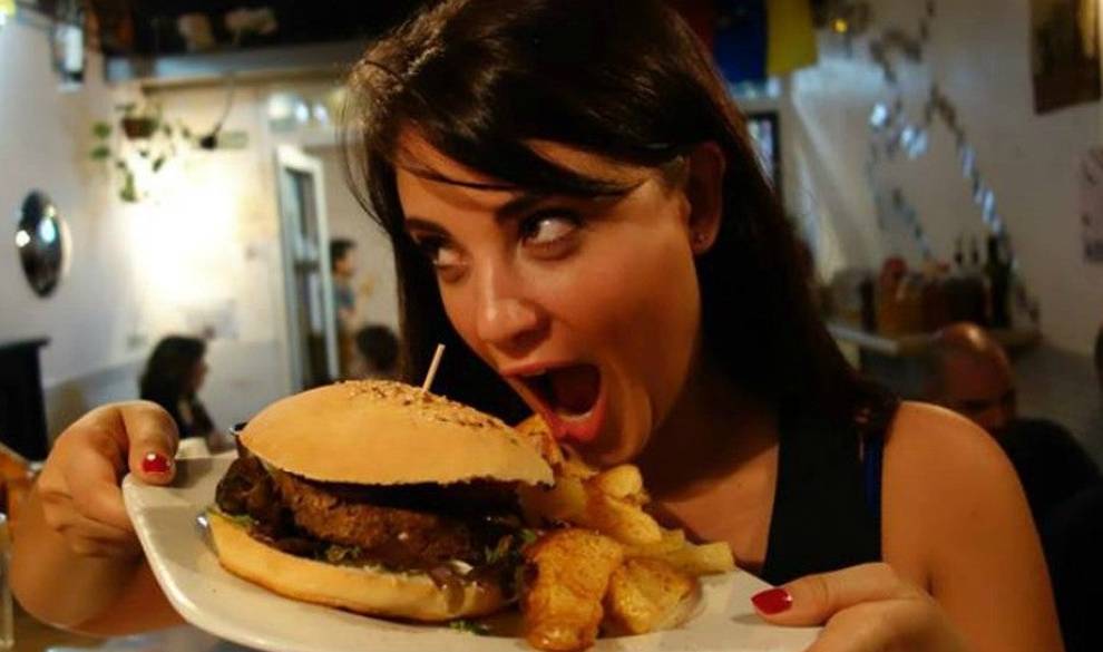 El Top De Hamburgueserías Que Dejan A McDonald's Llorando Ketchup En Un Rincón