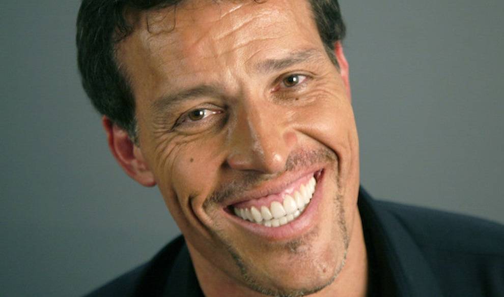 Así es como el coach Tony Robbins ha hecho más felices a millones de personas