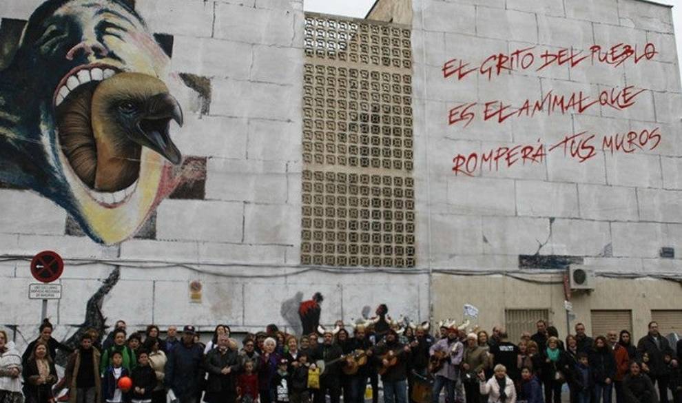Un crowdfunding quiere pagar las multas a los manifestantes por el soterramiento en Murcia
