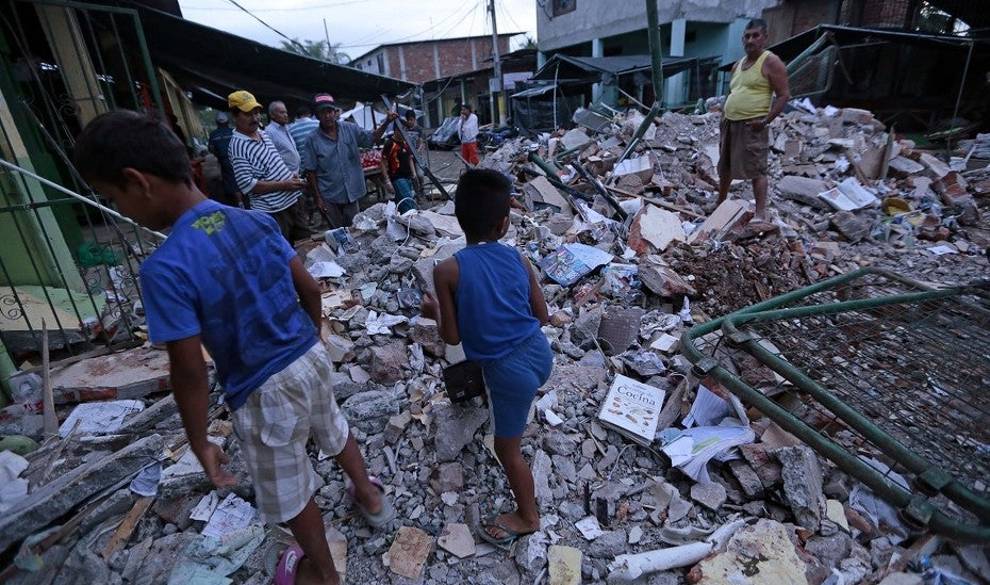 Así Es Como Puedes Ayudar A Los Afectados Por El Terremoto De Ecuador