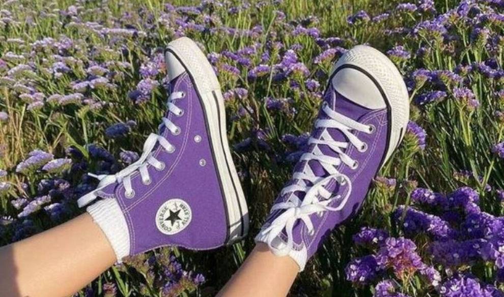 ¿Por qué las Converse son el único zapato que no pasa de moda nunca?
