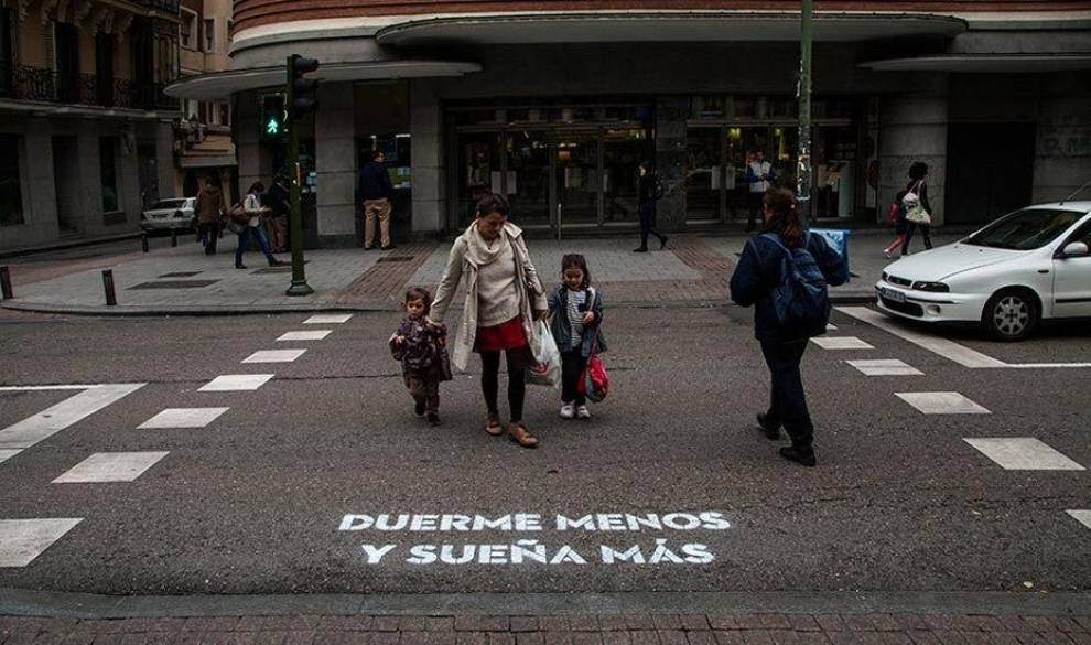 Los pasos de peatones de Madrid se llenarán de poesía