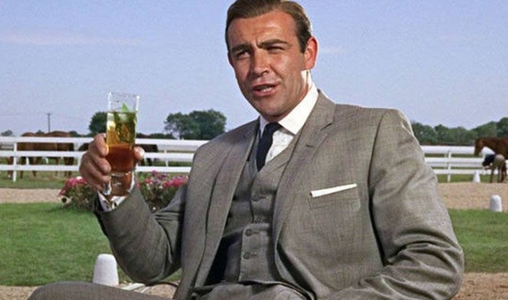 Descubren que James Bond existió de verdad y que odiaba el Martini