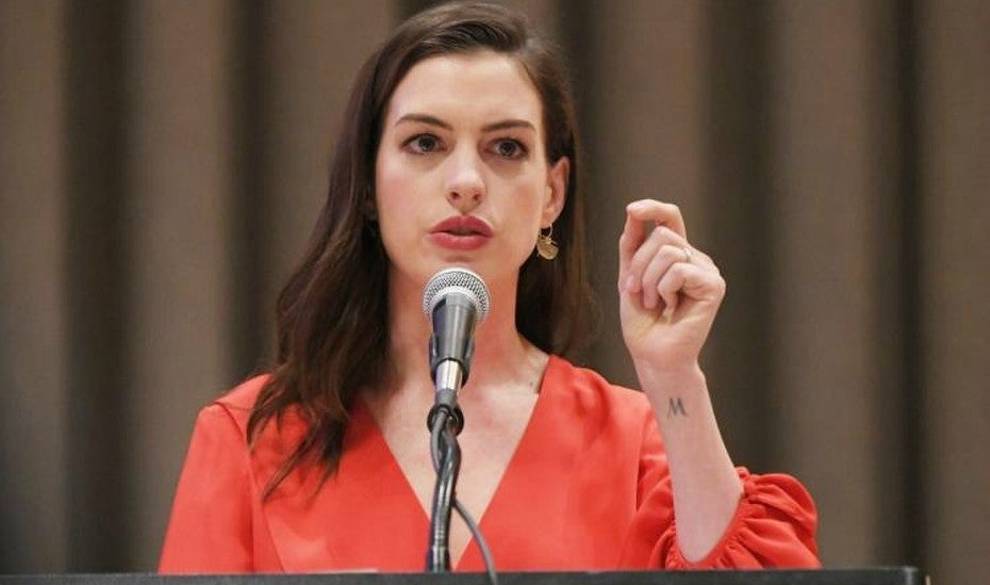 La valiente confesión de Anne Hathaway al admitir que ella también ha sido machista 