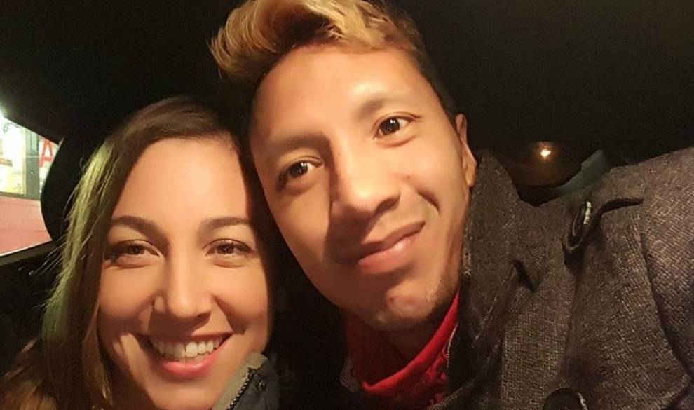 Esta pareja ha decidido dejar de comer y alimentarse de 'la energía del universo'