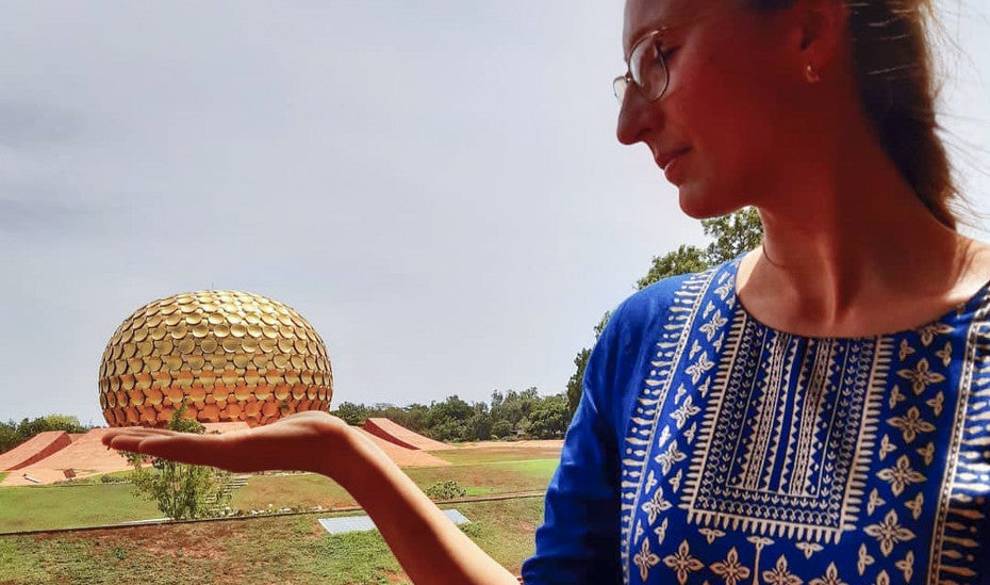 Viví en Auroville, la ciudad utópica e igualitaria que funciona sin dinero ni policía