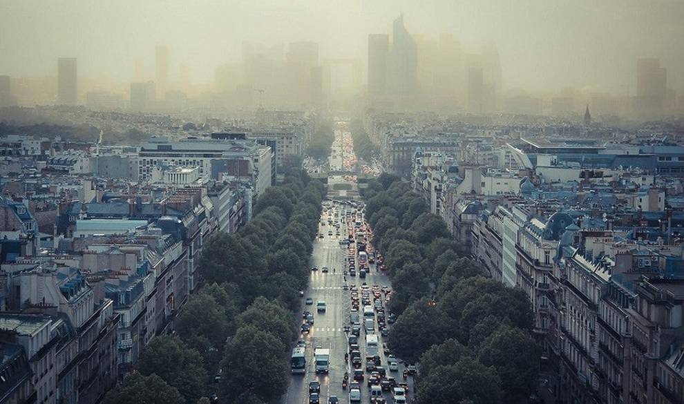París quiere batallar la contaminación con transporte público gratuito
