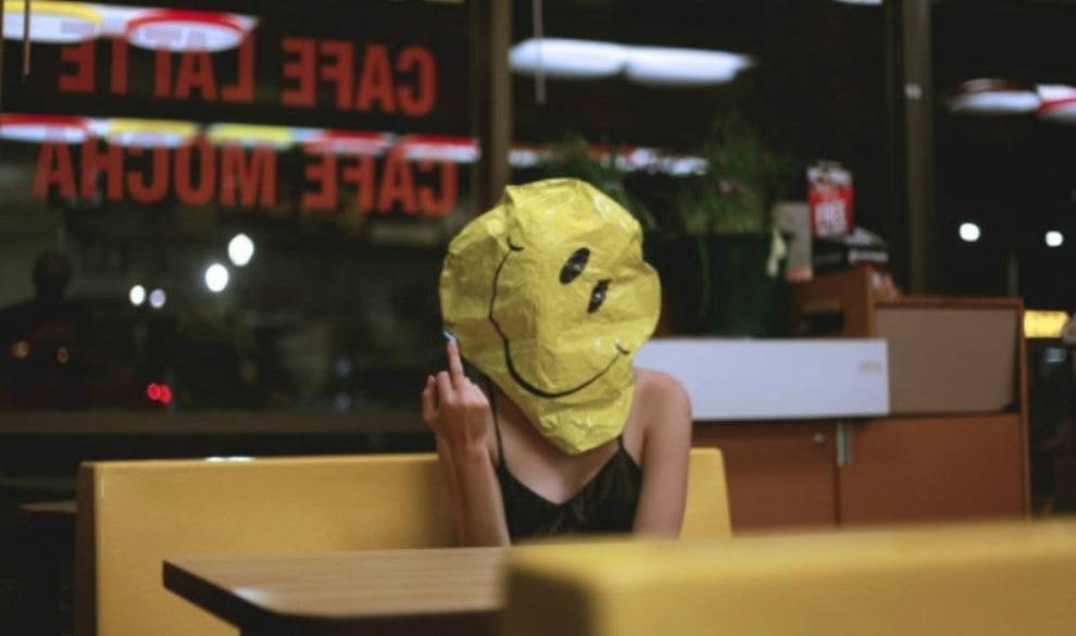 Historias sobre infidelidades que quizás te hagan pensar que lo tuyo no es para tanto