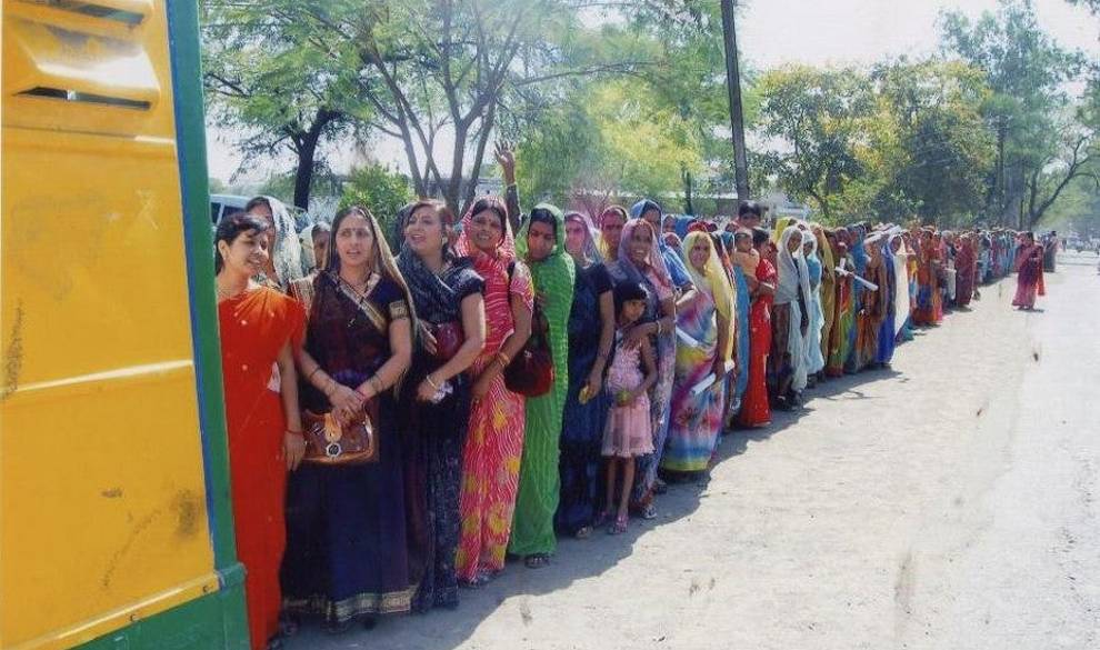 La revolución de las mujeres indias que no pueden ir al baño por la violencia machista