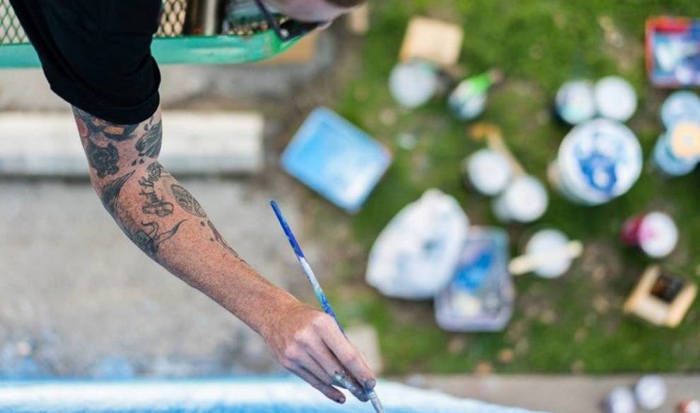El Arte Es Estar Abierto Siempre A La Interpretación, Y En Long Beach Es Un Hecho