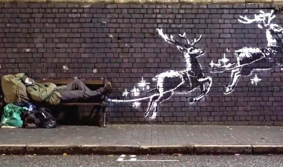 La última obra de Banksy te recuerda que a no todo el mundo le alegra la Navidad