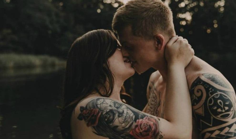 Esta pareja está enamorando a internet con el empoderador mensaje de sus fotografías