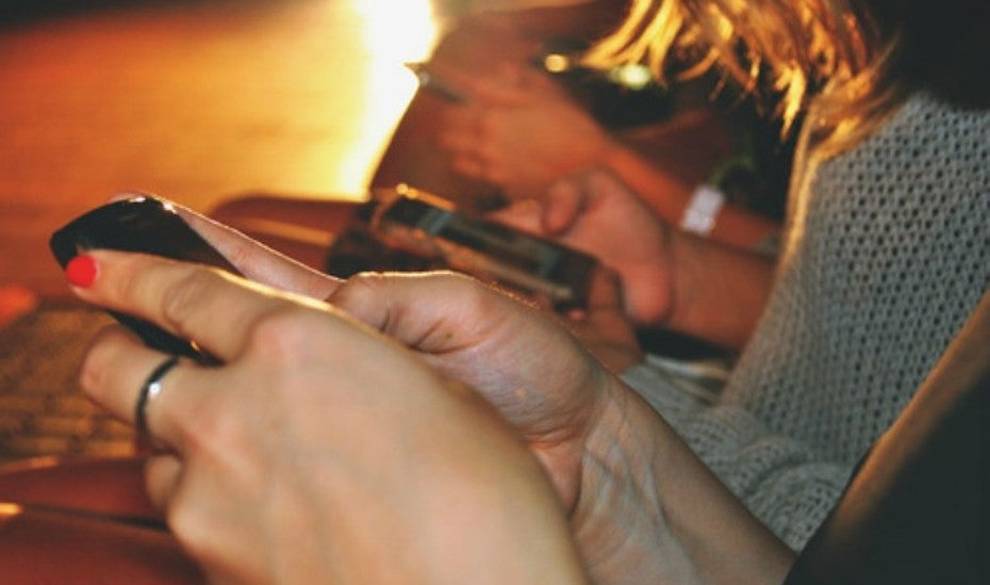 8 Apps Que Te Dan Una Muy Buena Razón Para Engancharte Al Móvil