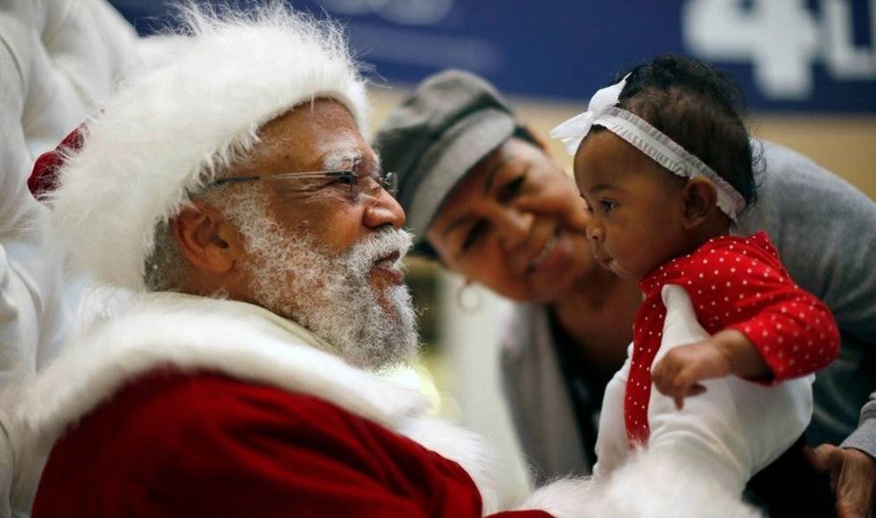 Una Campaña Para Conseguir Que Las Navidades No Sean Sólo Para Blancos